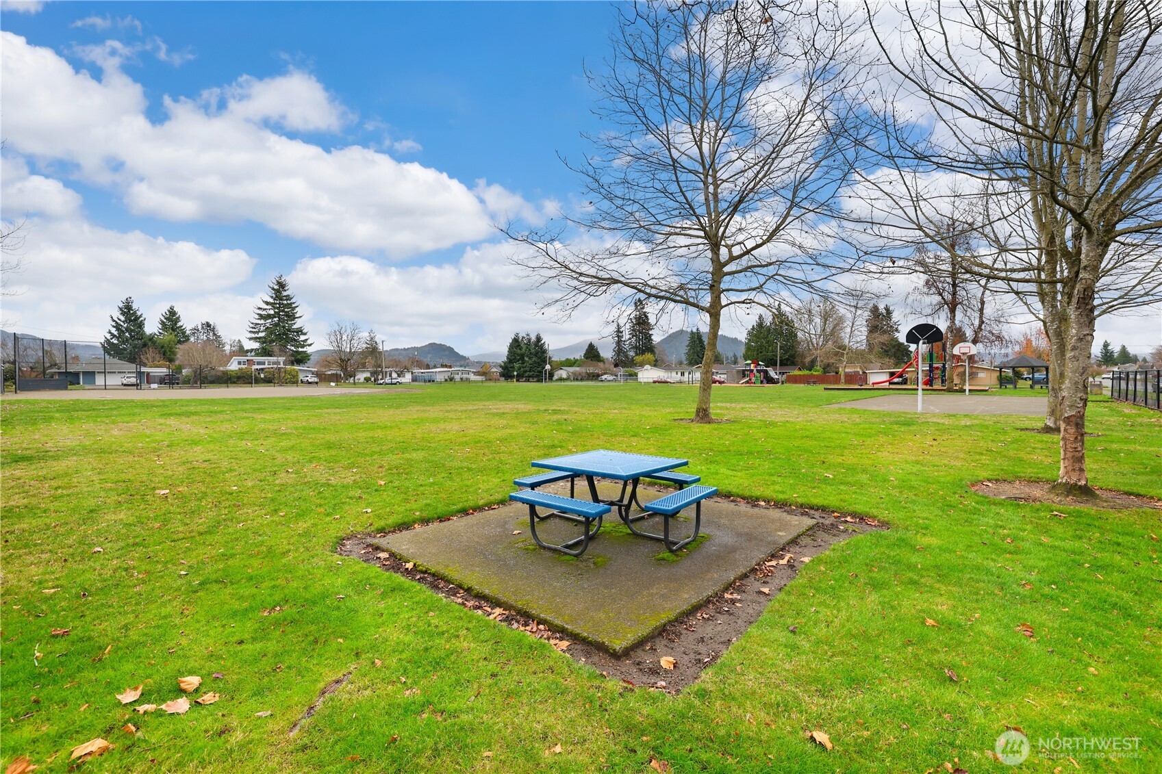 2947 Edel Avenue , Enumclaw, WA 98022