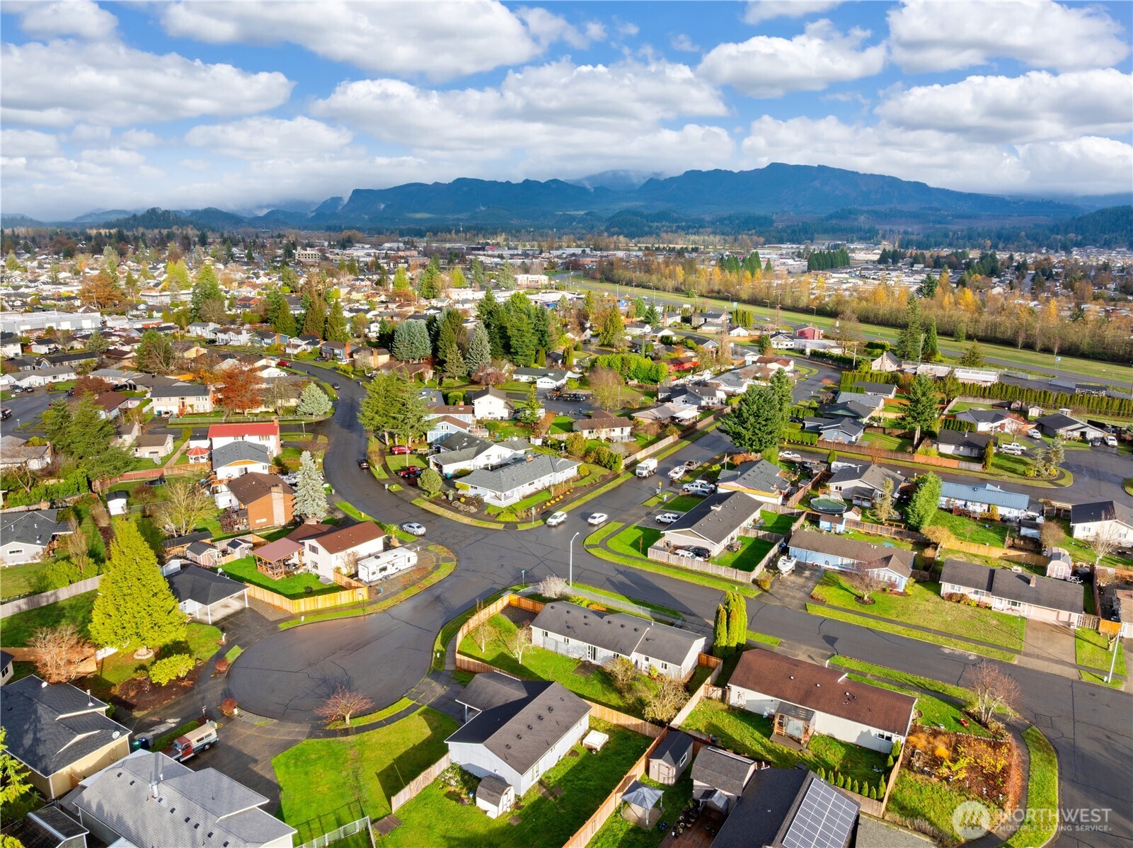 2947 Edel Avenue , Enumclaw, WA 98022
