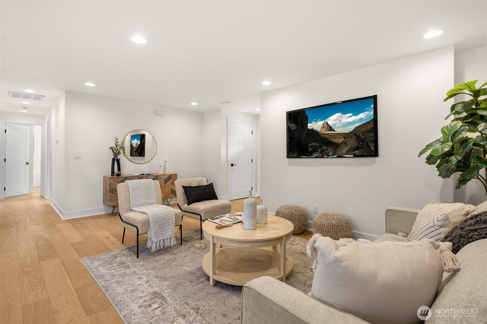 8708 NE 140th Street #A, Kirkland, WA 98034