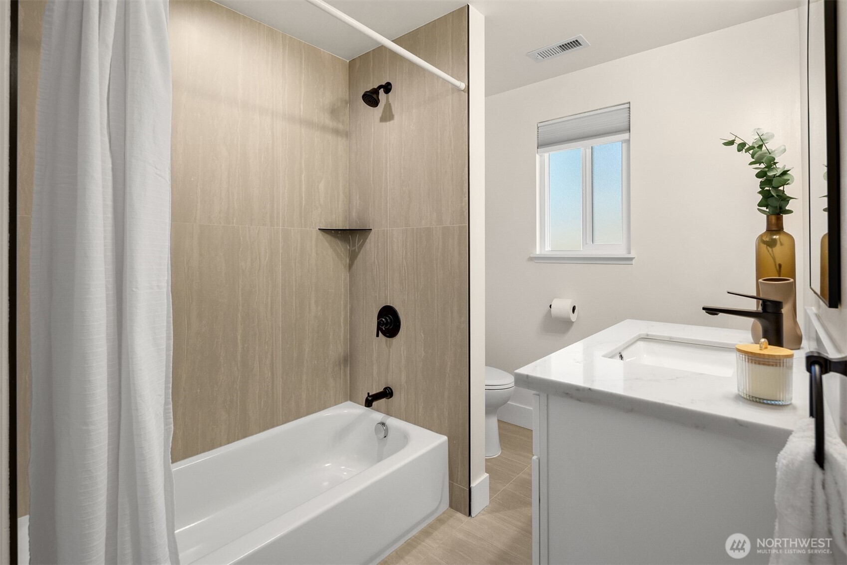 8708 NE 140th Street #A, Kirkland, WA 98034