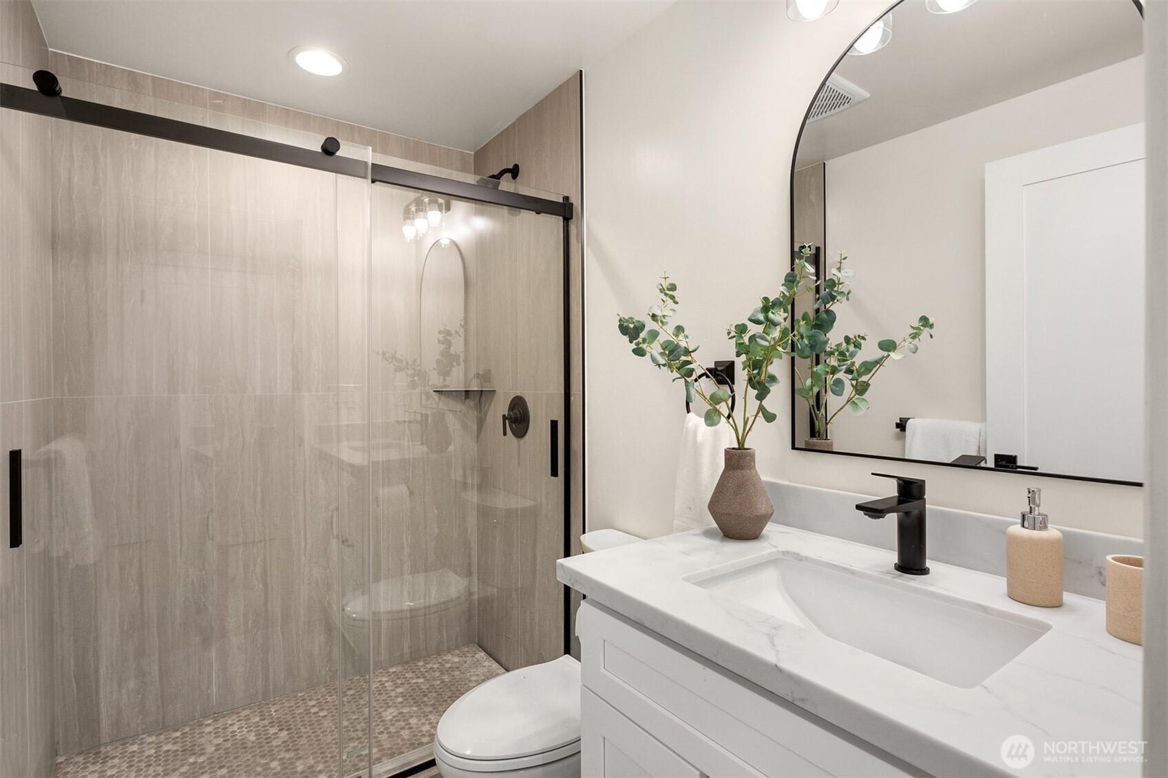 8708 NE 140th Street #A, Kirkland, WA 98034