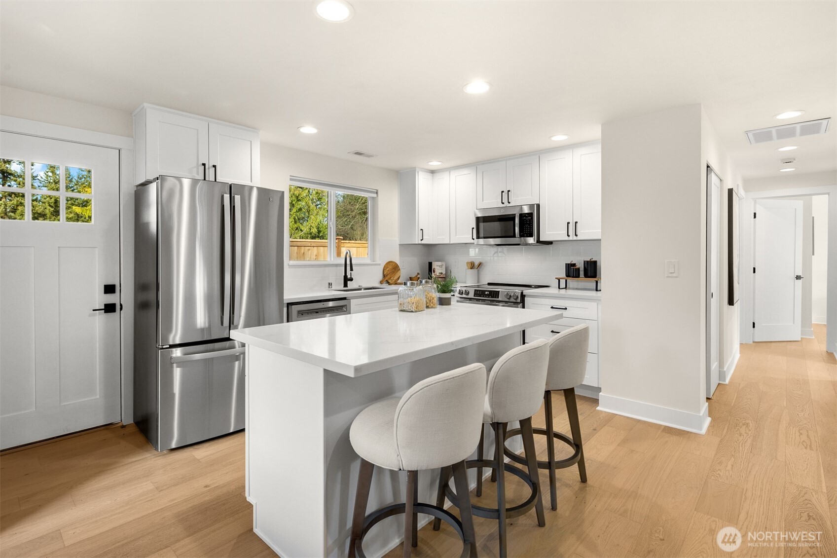 8708 NE 140th Street #A, Kirkland, WA 98034