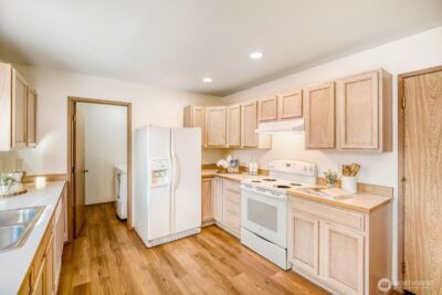 825 SW 361st Street , Federal Way, WA 98023-7290 - Photo 11