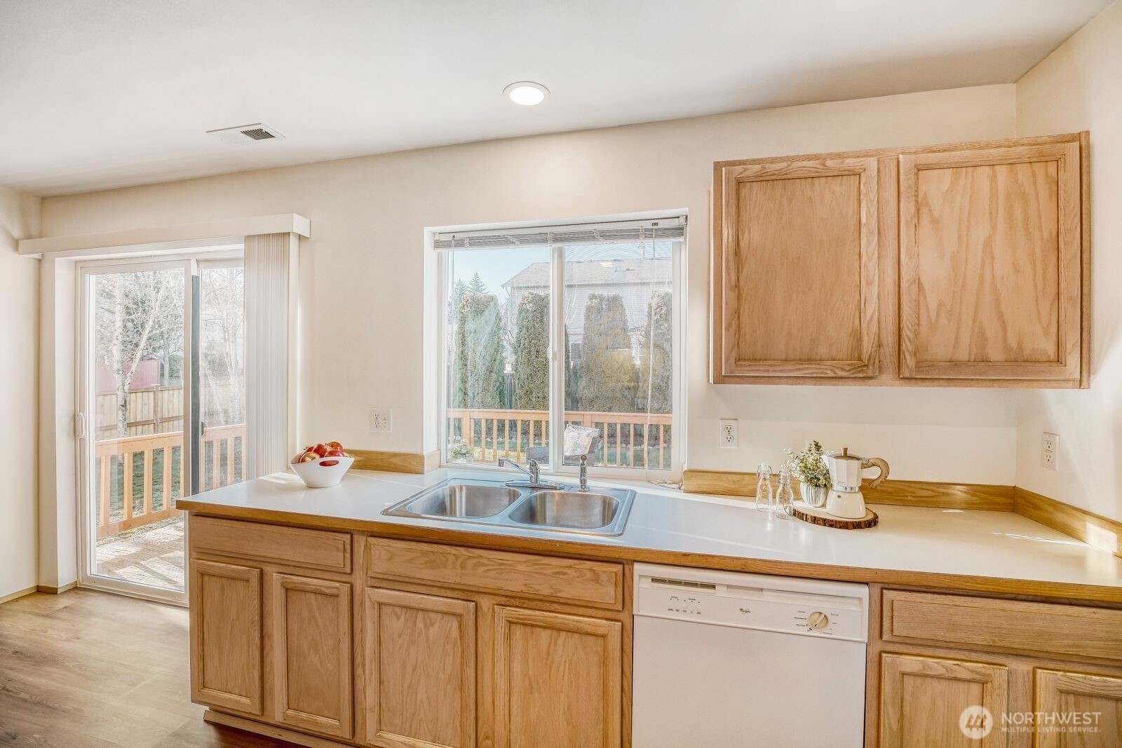 825 SW 361st Street , Federal Way, WA 98023-7290