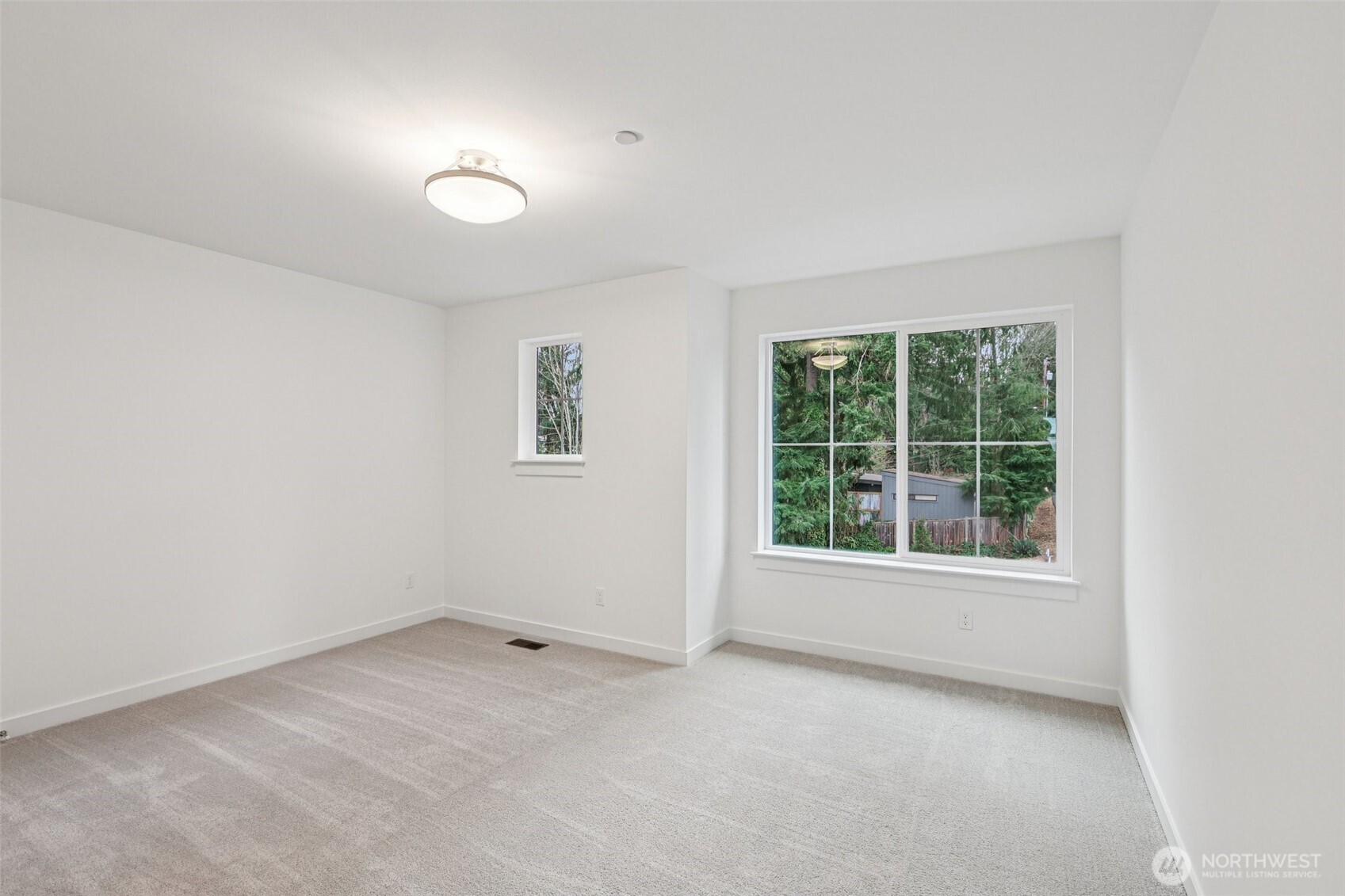 22216 98th Avenue W, Edmonds, WA 98020