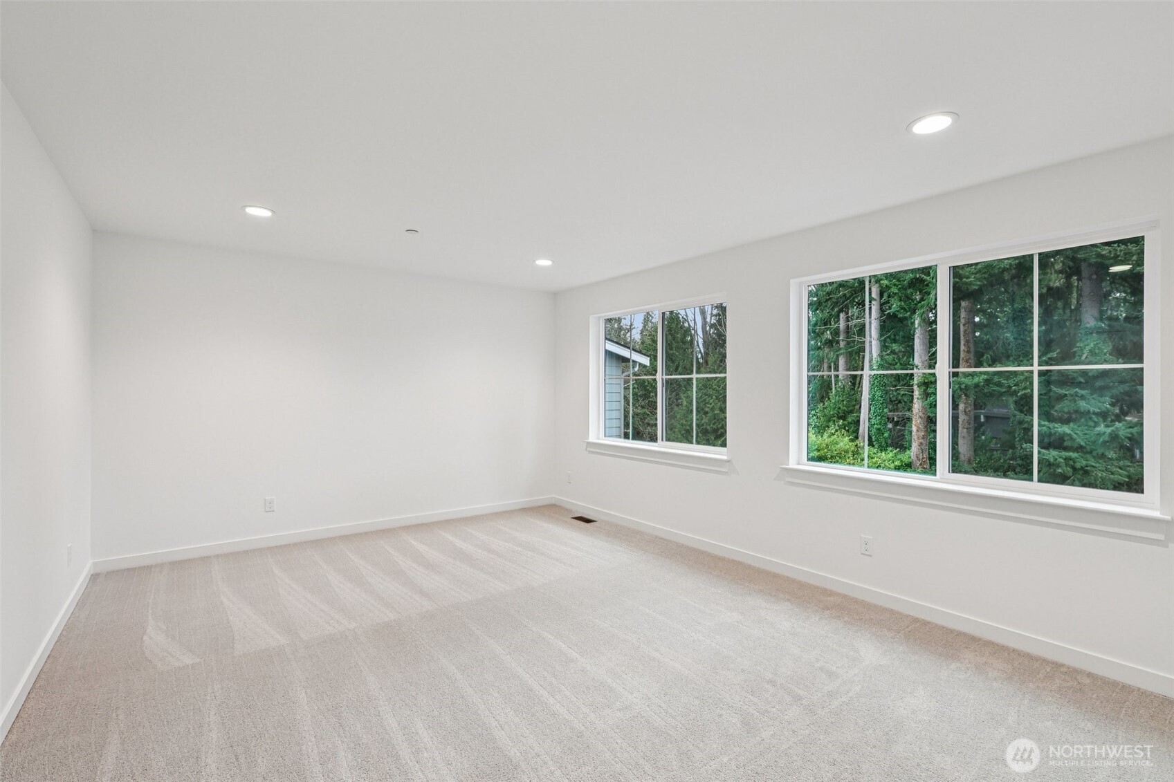 22216 98th Avenue W, Edmonds, WA 98020