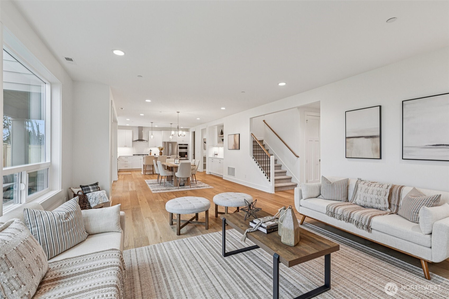 22216 98th Avenue W, Edmonds, WA 98020