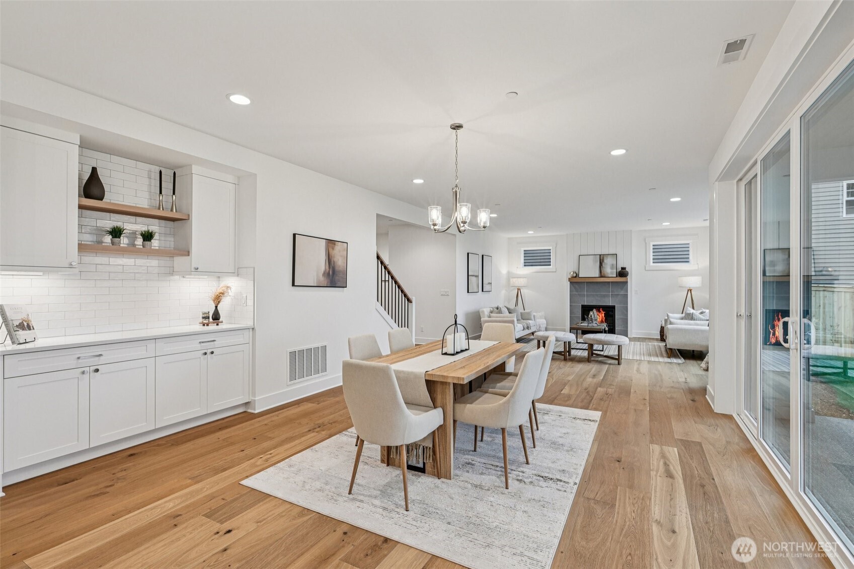 22216 98th Avenue W, Edmonds, WA 98020