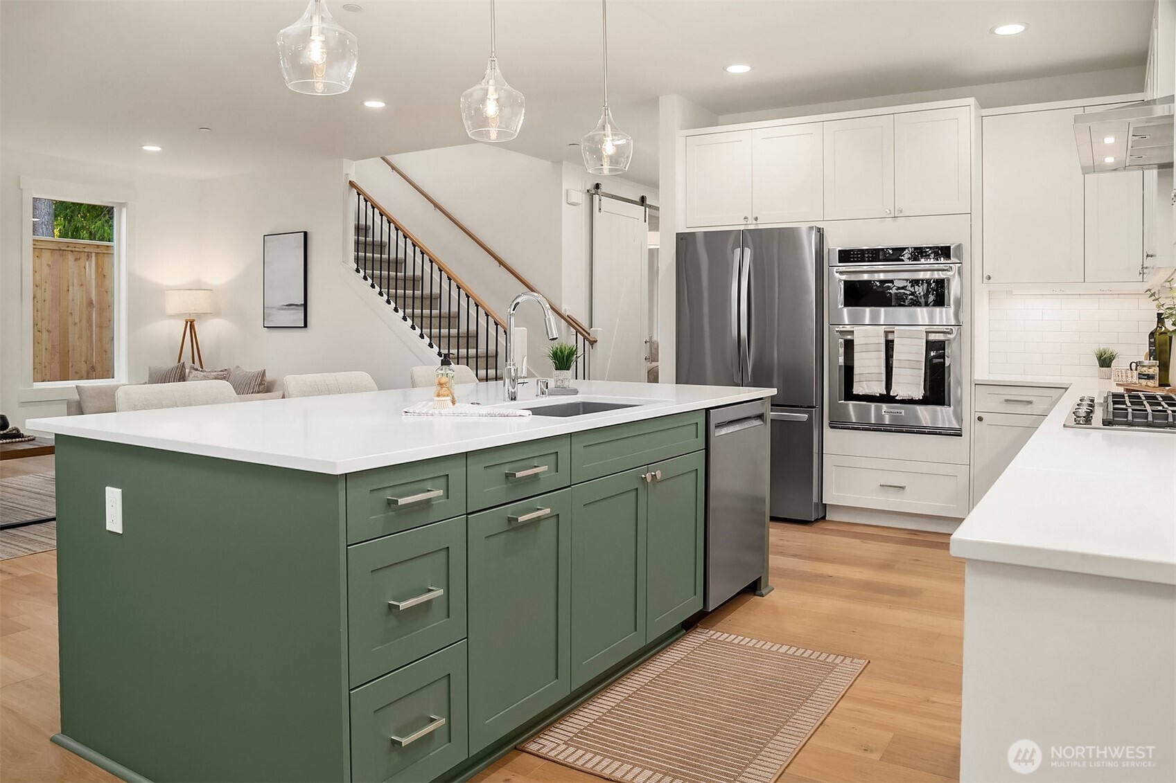 22212 98th Avenue W, Edmonds, WA 98020