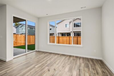 3986 Flat Top Drive , Bremerton, WA 98312 - Photo 5