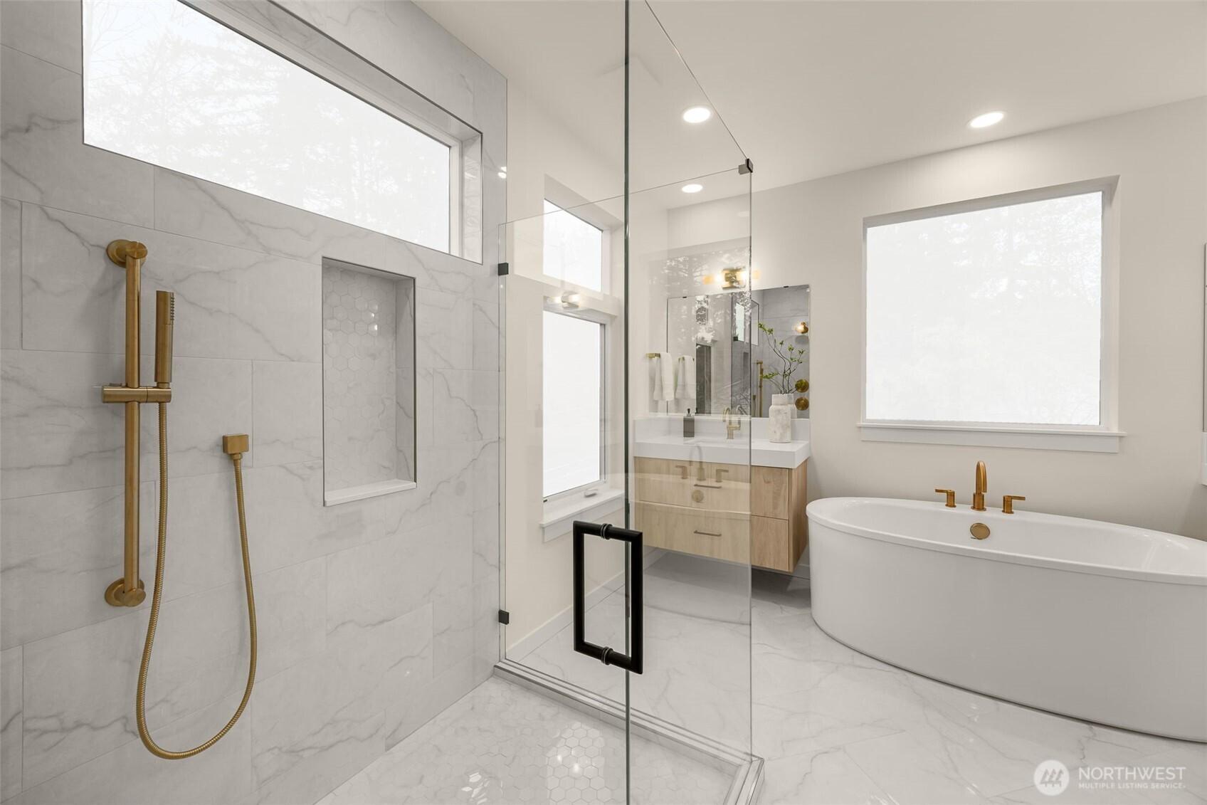 8403 NE 137th Street , Kirkland, WA 98034