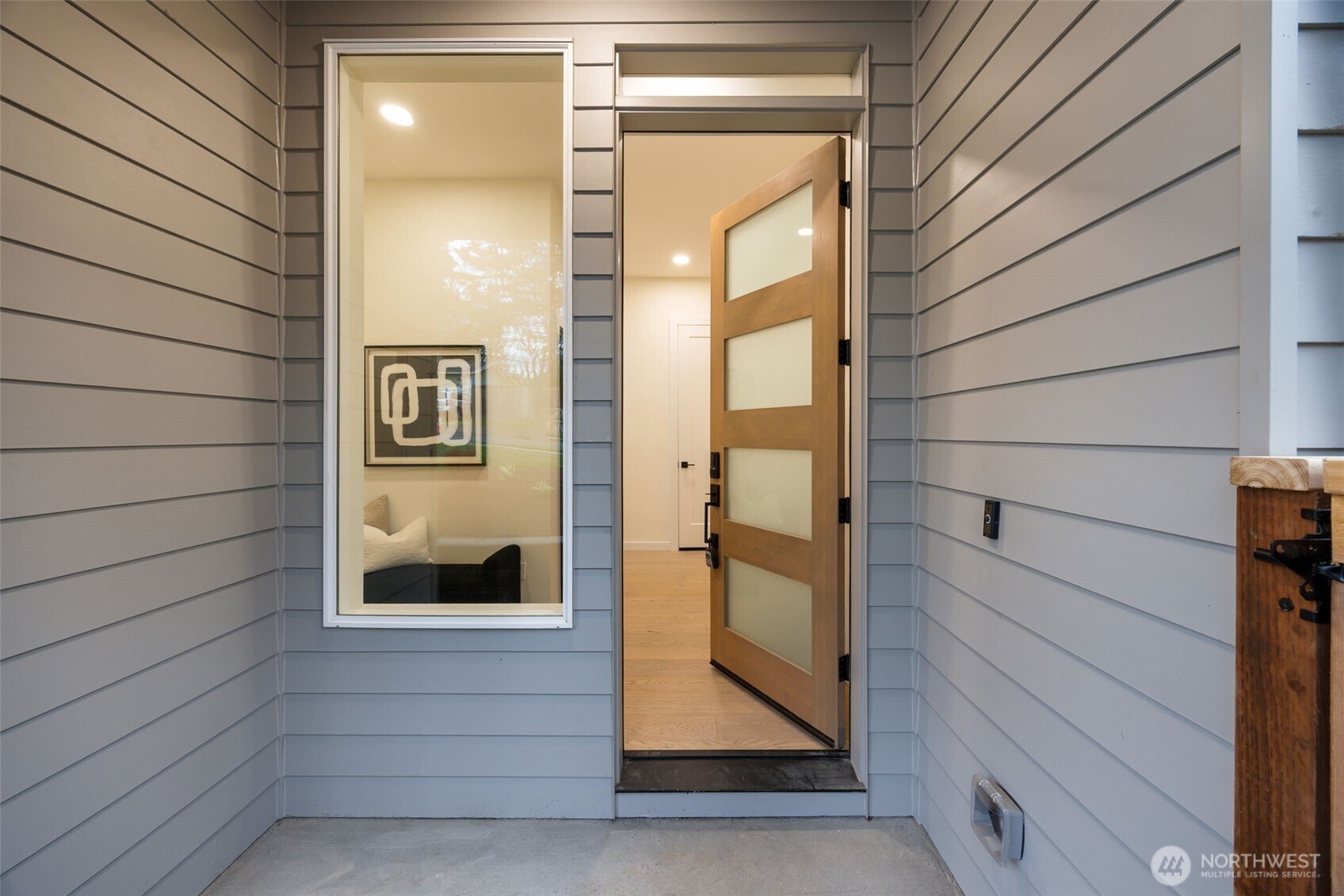 8403 NE 137th Street , Kirkland, WA 98034