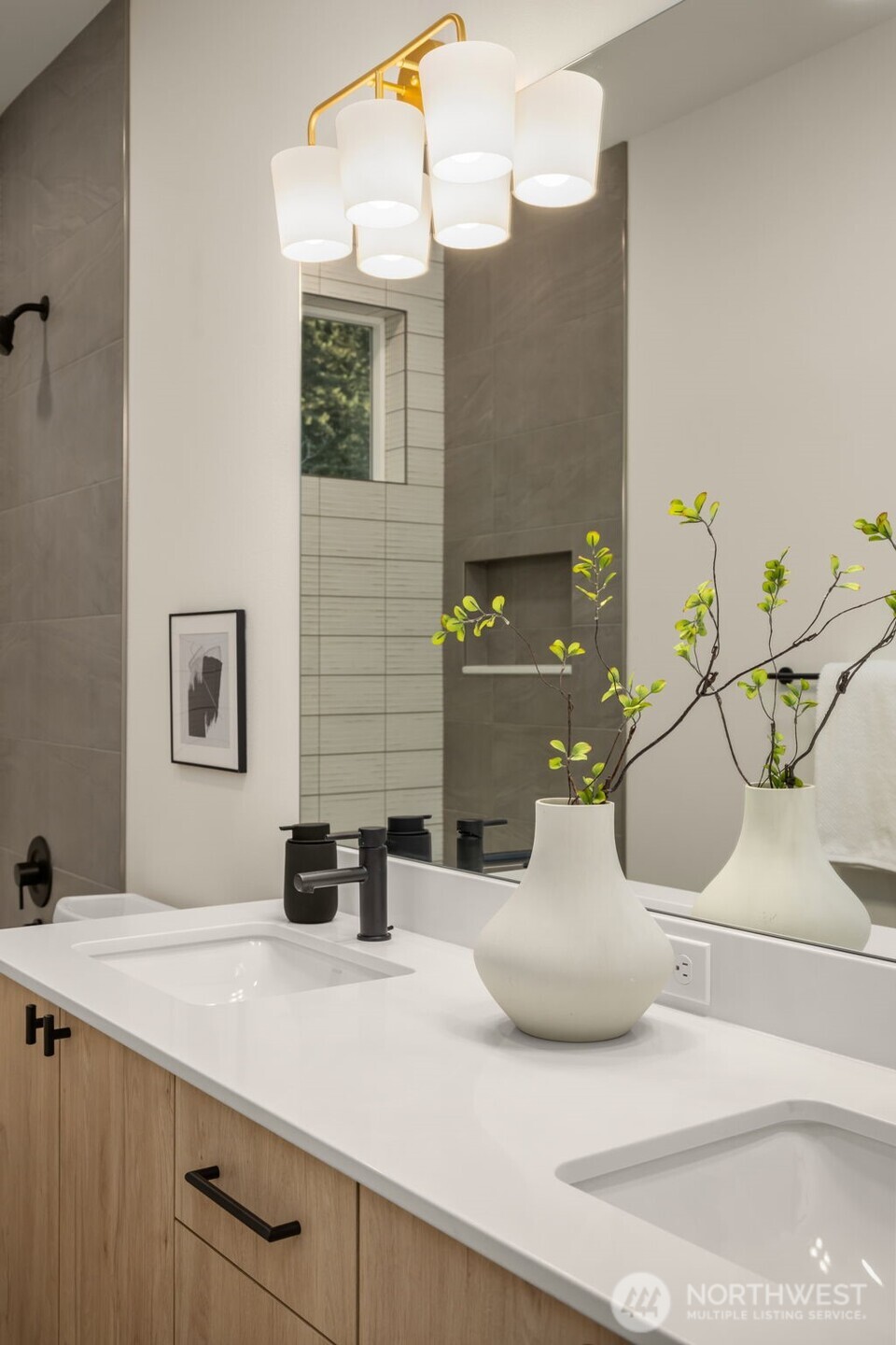 8403 NE 137th Street , Kirkland, WA 98034