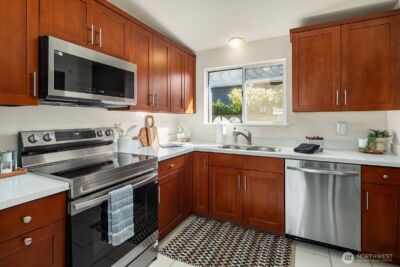 7147 30th Avenue SW, Seattle, WA 98126 - Photo 11