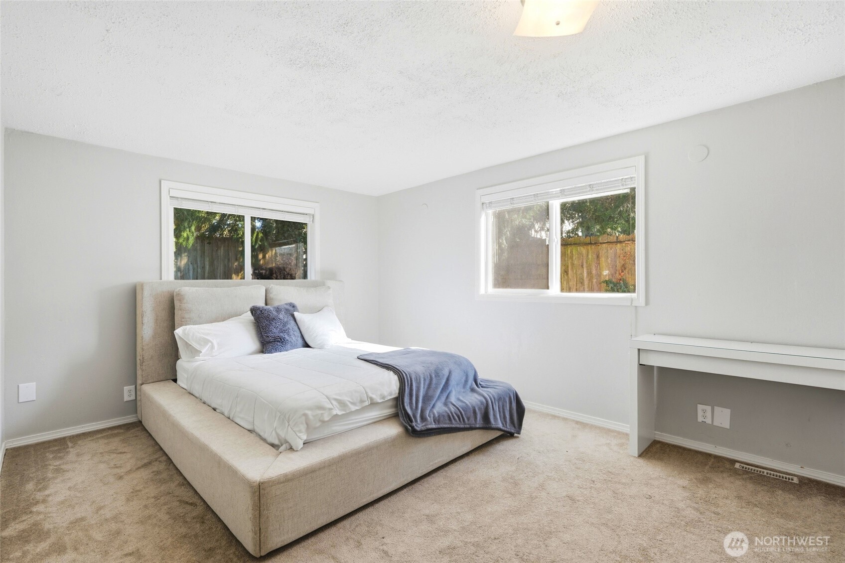 7919 194th Place SW, Edmonds, WA 98026