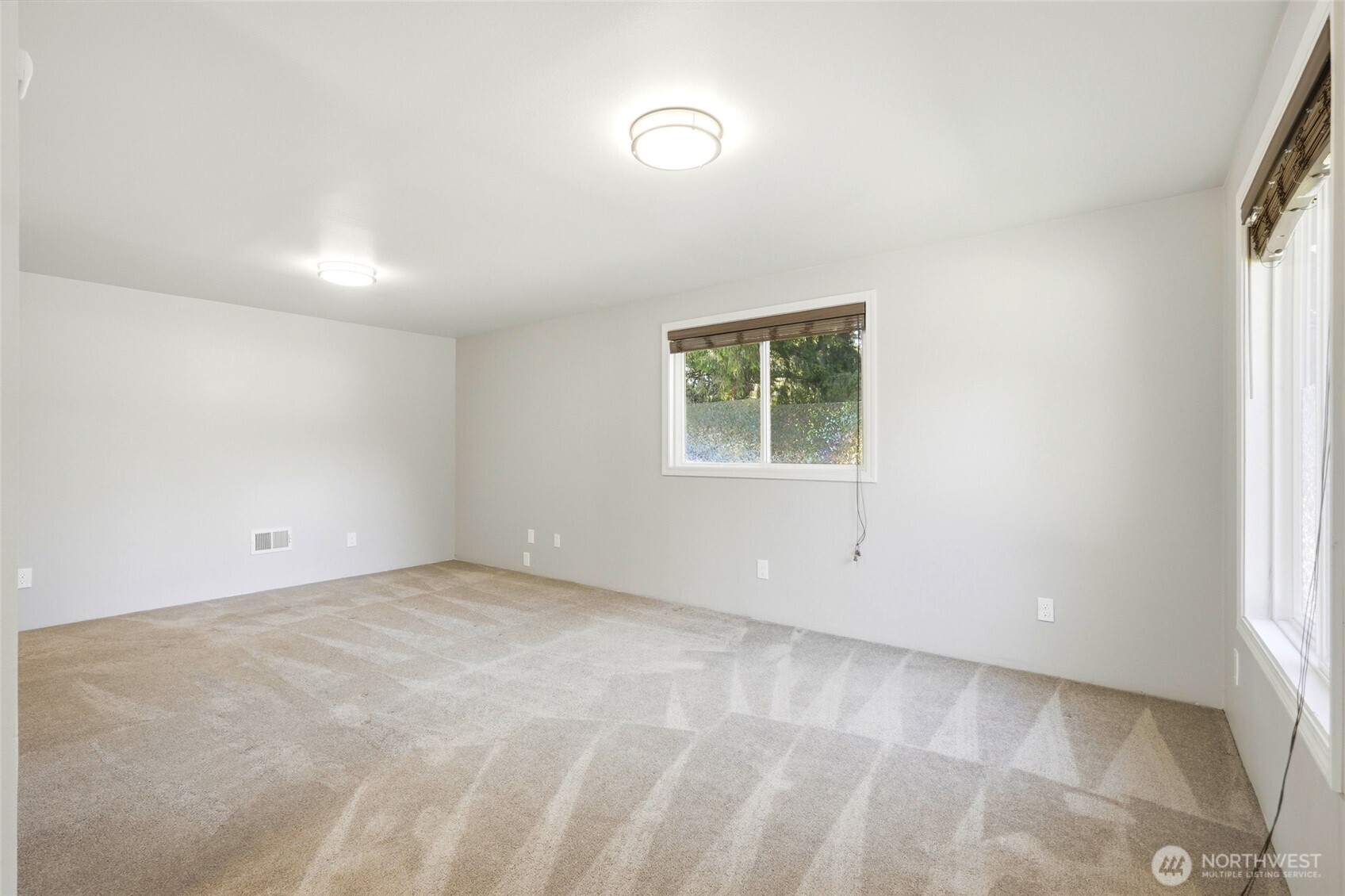 7919 194th Place SW, Edmonds, WA 98026