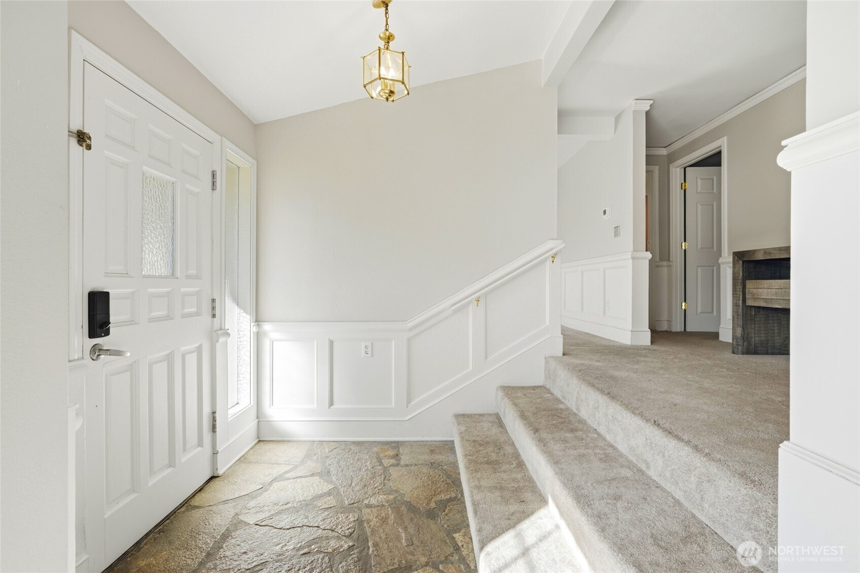 7919 194th Place SW, Edmonds, WA 98026