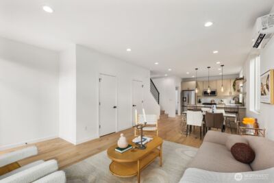 520 N 102nd Street , Seattle, WA 98133 - Photo 7