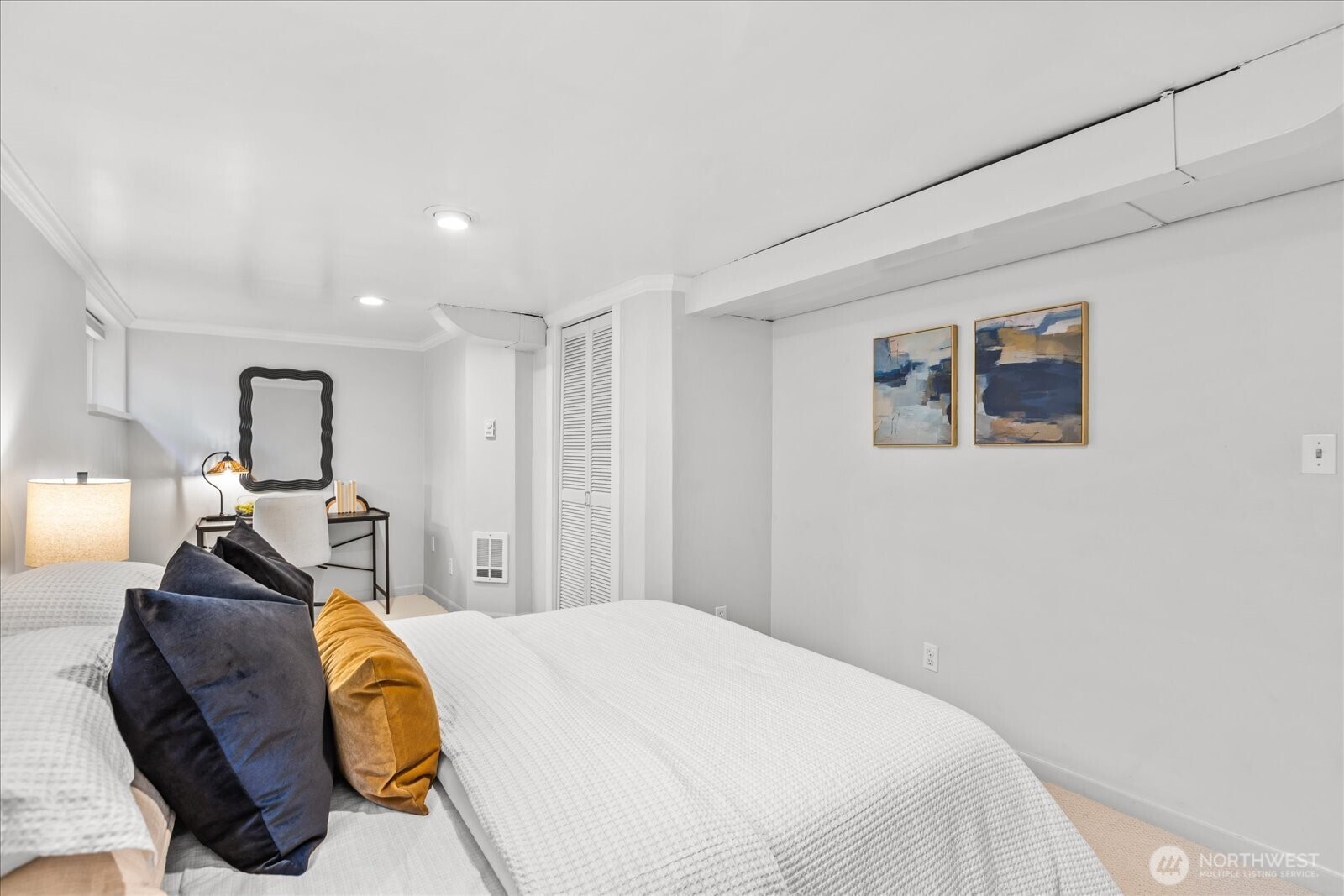 810 NE Ravenna Boulevard , Seattle, WA 98115