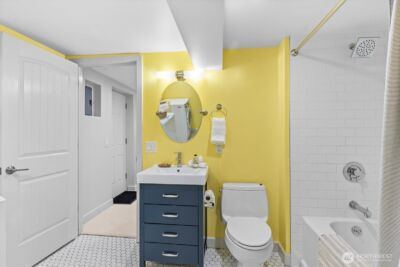 810 NE Ravenna Boulevard , Seattle, WA 98115 - Photo 25