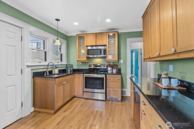 810 NE Ravenna Boulevard , Seattle, WA 98115 - Photo 9