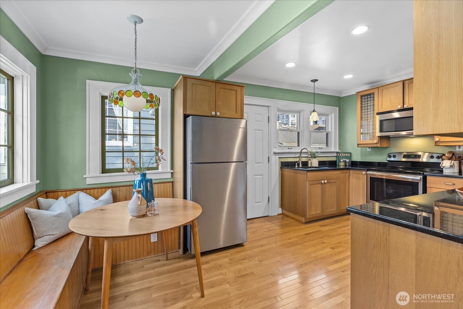 810 NE Ravenna Boulevard , Seattle, WA 98115