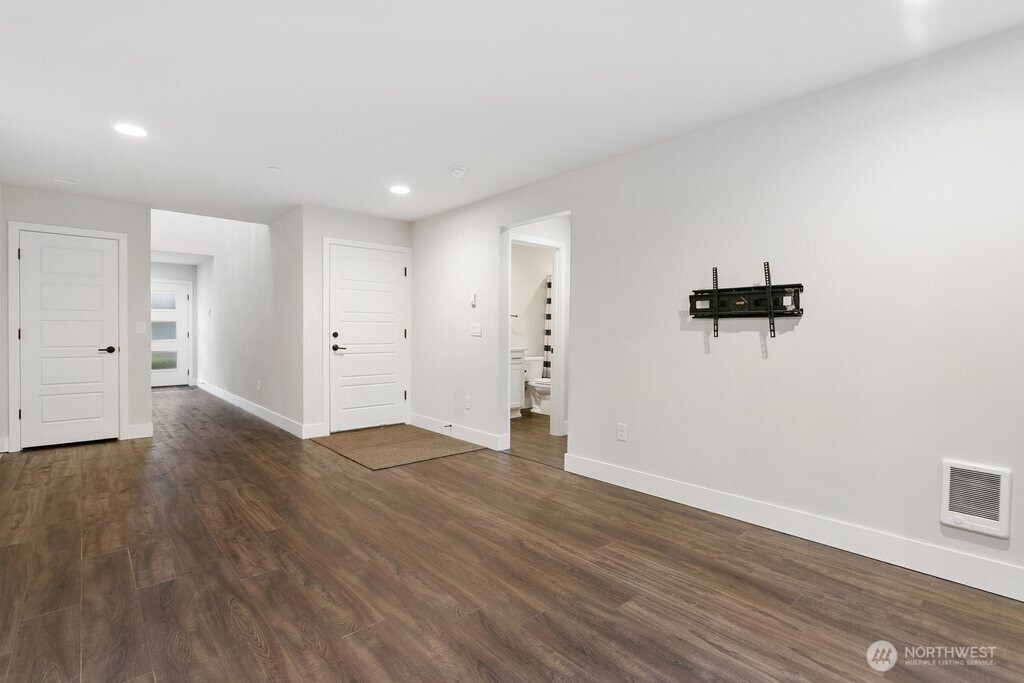 13421 Admiralty Way #D3, Lynnwood, WA 98087