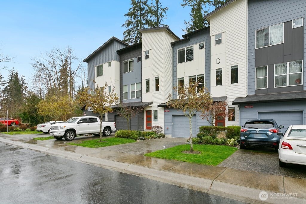 13421 Admiralty Way #D3, Lynnwood, WA 98087