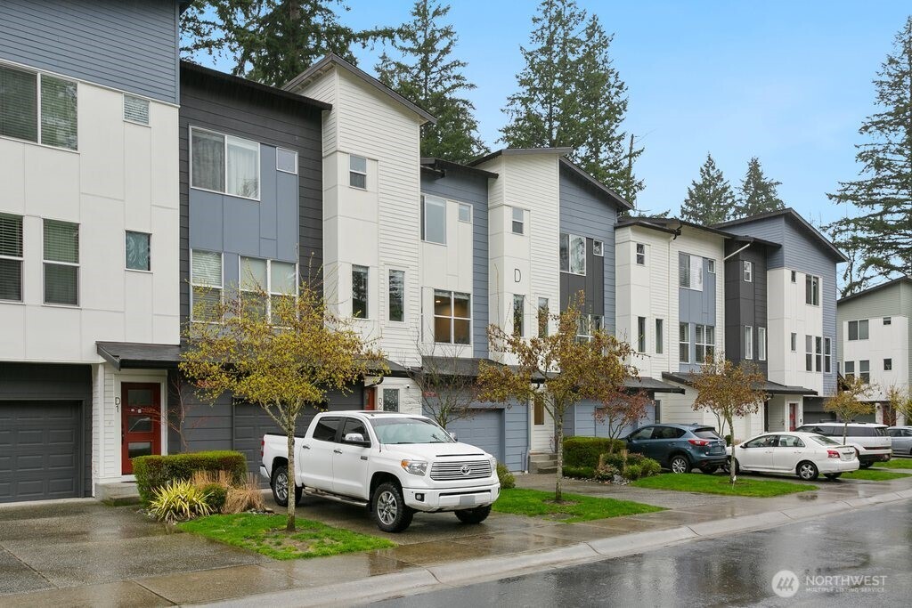 13421 Admiralty Way #D3, Lynnwood, WA 98087