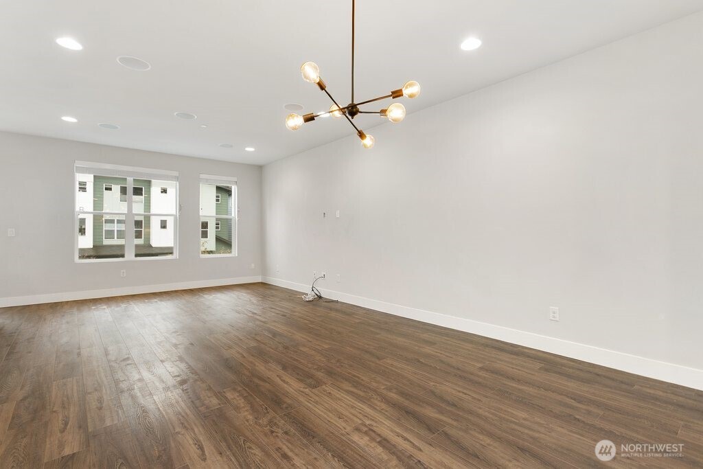 13421 Admiralty Way #D3, Lynnwood, WA 98087