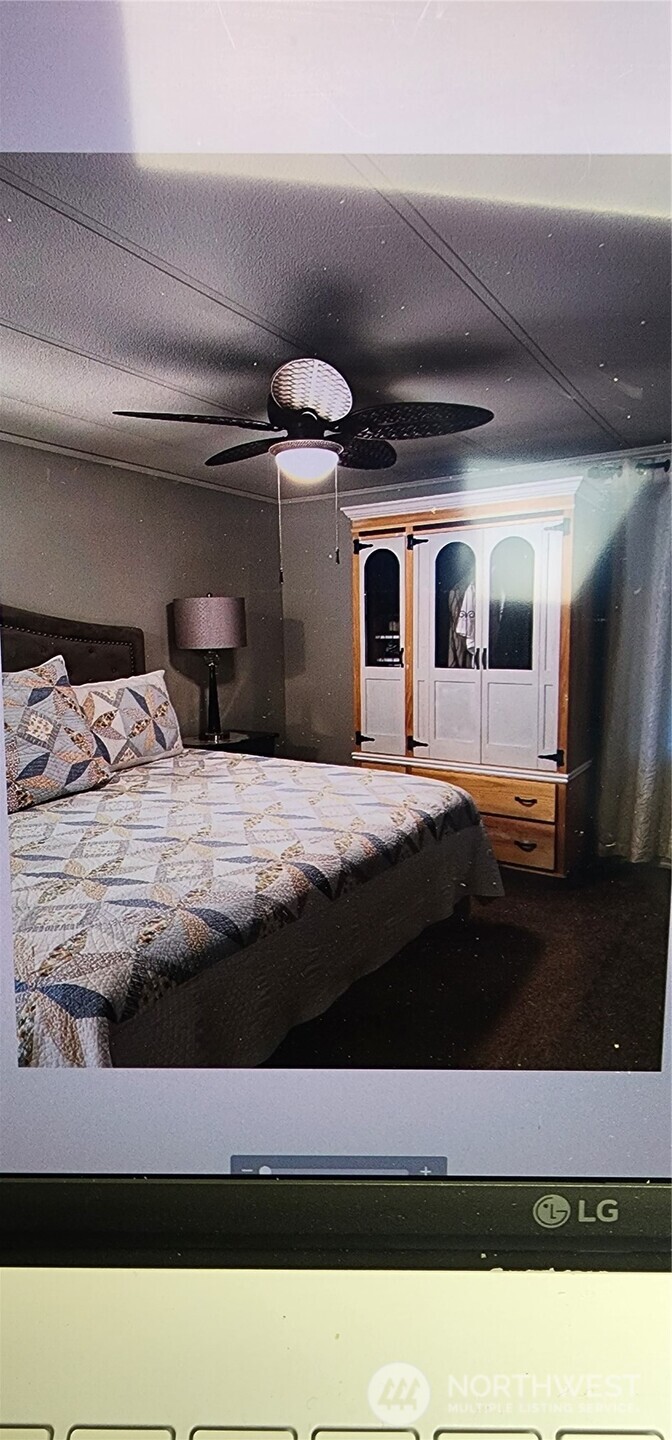 2240 W Broadway Avenue #129, Moses Lake, WA 98837