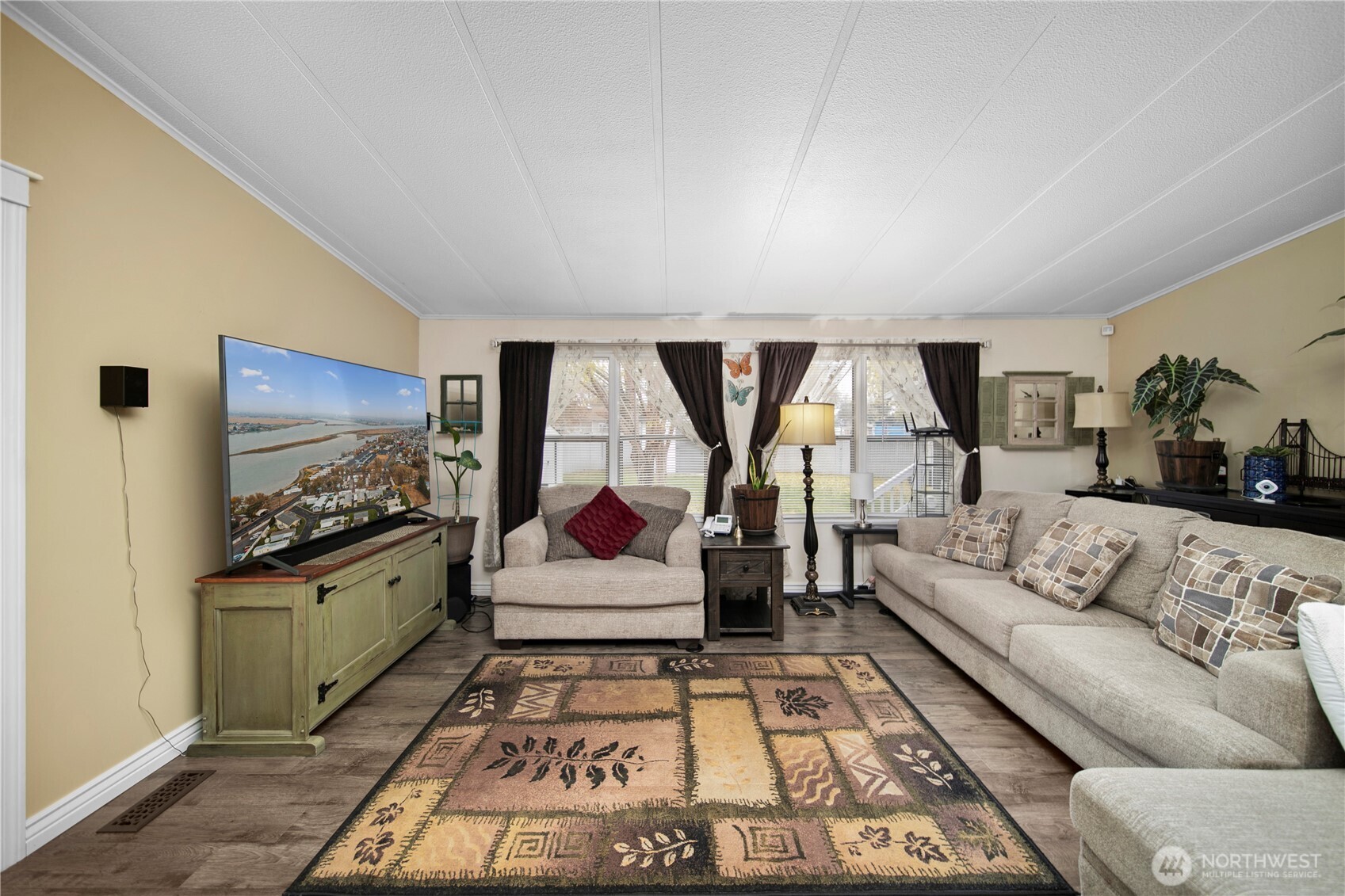 2240 W Broadway Avenue #129, Moses Lake, WA 98837