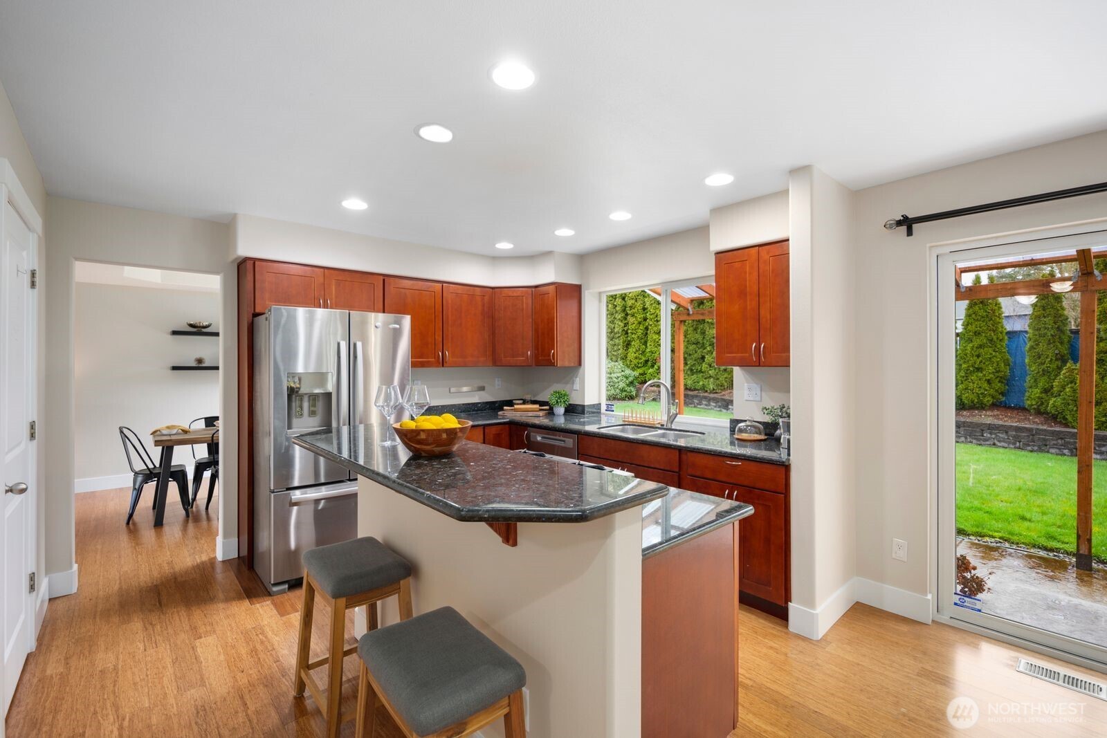 706 Bremerton Place NE, Renton, WA 98059