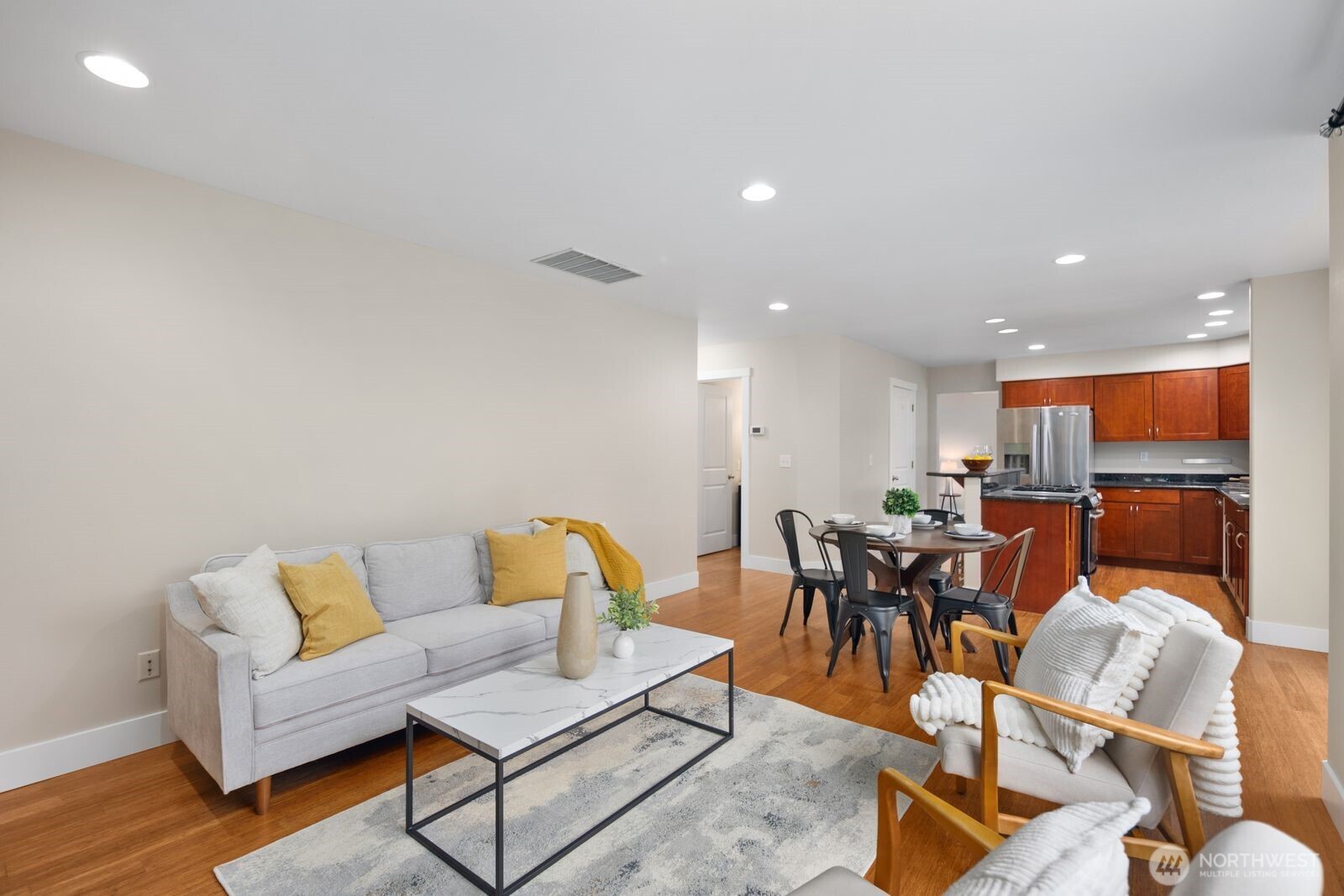 706 Bremerton Place NE, Renton, WA 98059