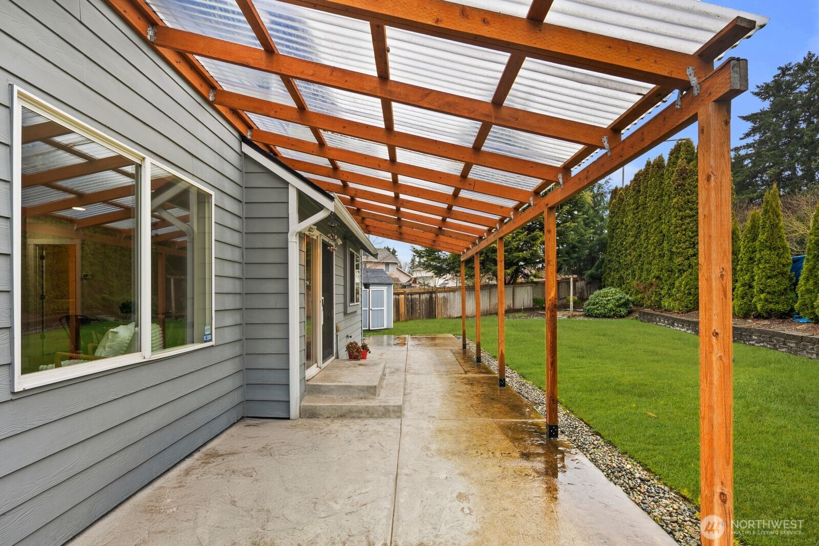 706 Bremerton Place NE, Renton, WA 98059