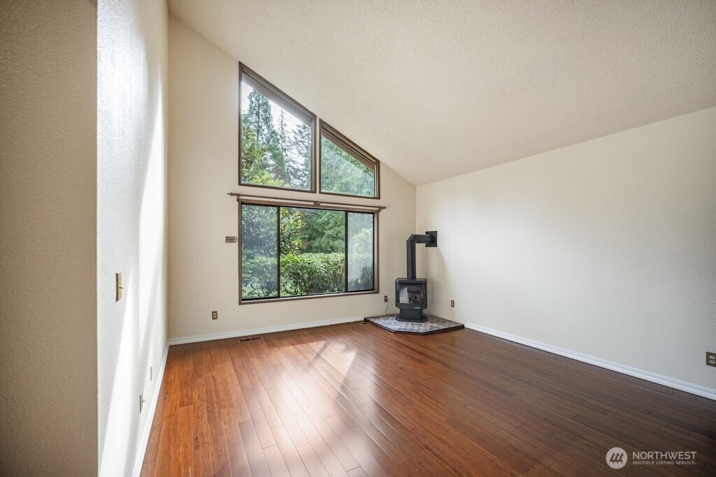 8727 Johnson Point Road NE, Olympia, WA 98516