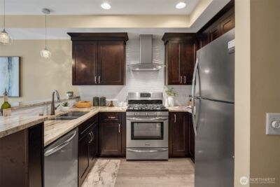 10047 Main Street #305, Bellevue, WA 98004 - Photo 22