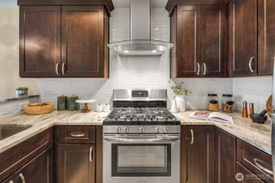 10047 Main Street #305, Bellevue, WA 98004 - Photo 24