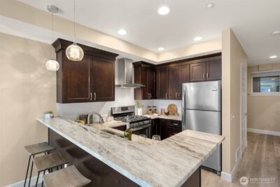10047 Main Street #305, Bellevue, WA 98004 - Photo 25