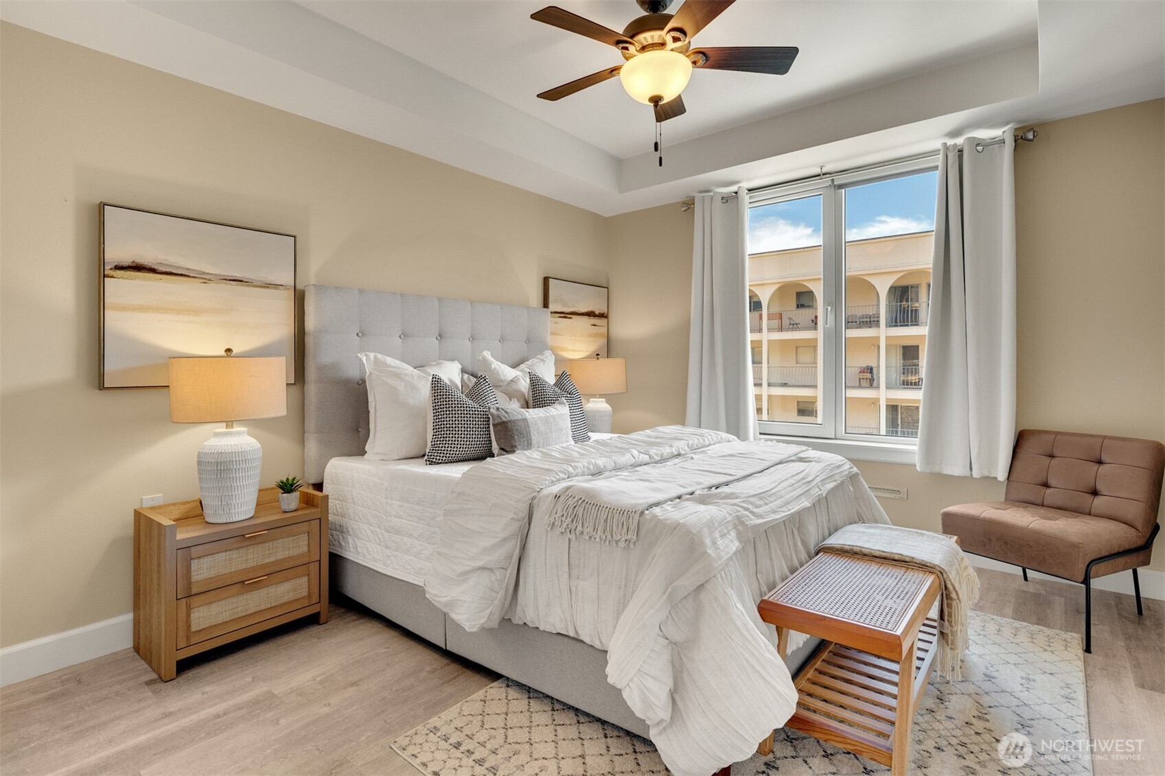 10047 Main Street #305, Bellevue, WA 98004
