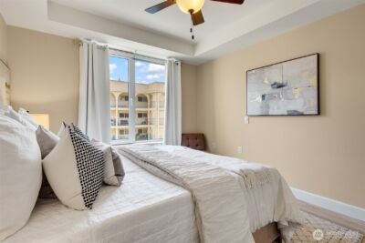 10047 Main Street #305, Bellevue, WA 98004 - Photo 28