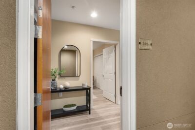 10047 Main Street #305, Bellevue, WA 98004 - Photo 2