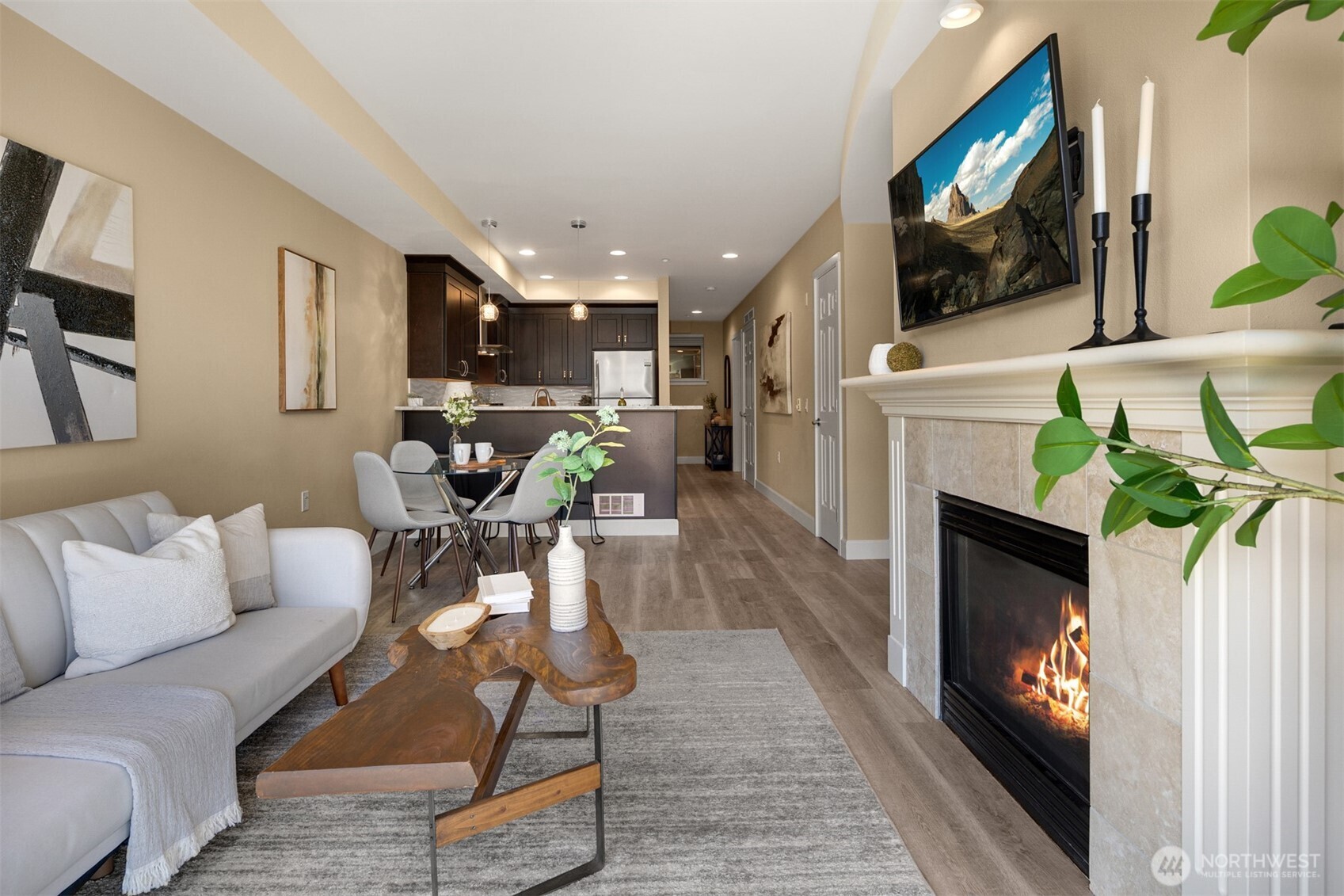 10047 Main Street #305, Bellevue, WA 98004