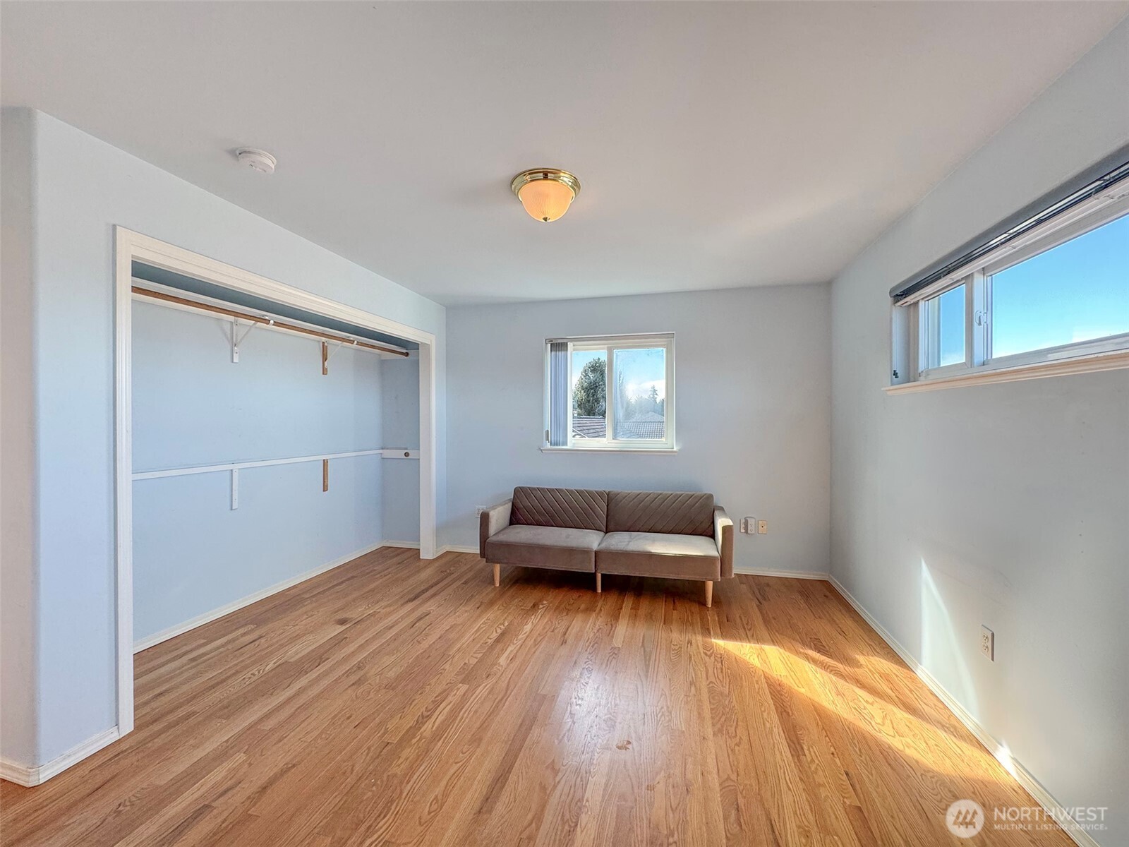 700 W Fir Street , Sequim, WA 98382