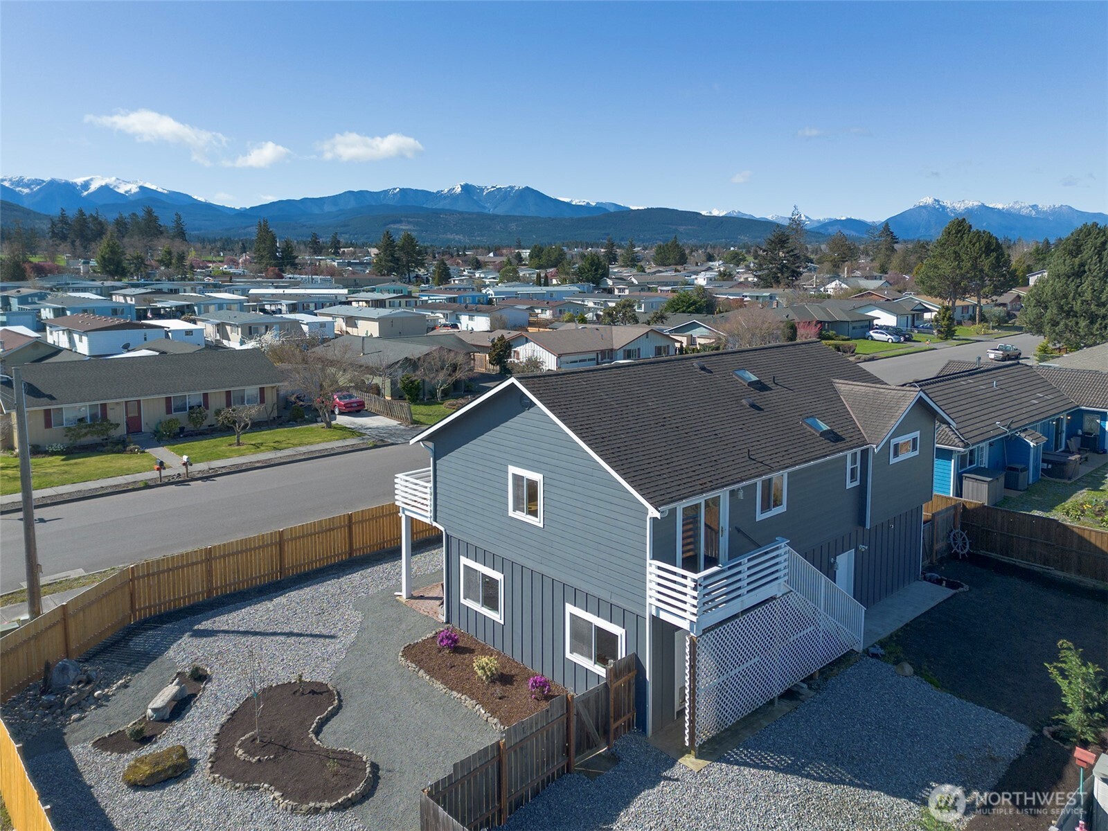 700 W Fir Street , Sequim, WA 98382