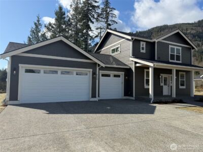8139 Peaceful Valley Court , Maple Falls, WA 98266 - Photo 2