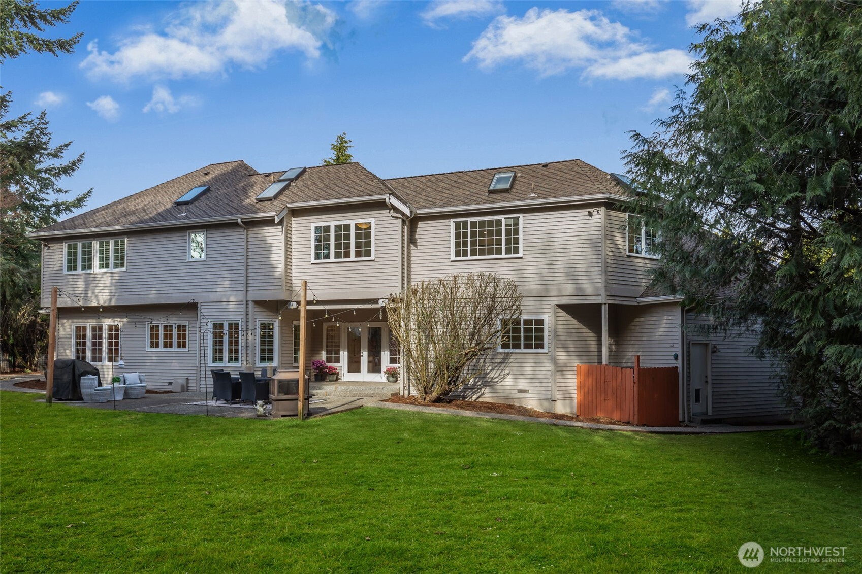 23837 SE 45th Street , Sammamish, WA 98029