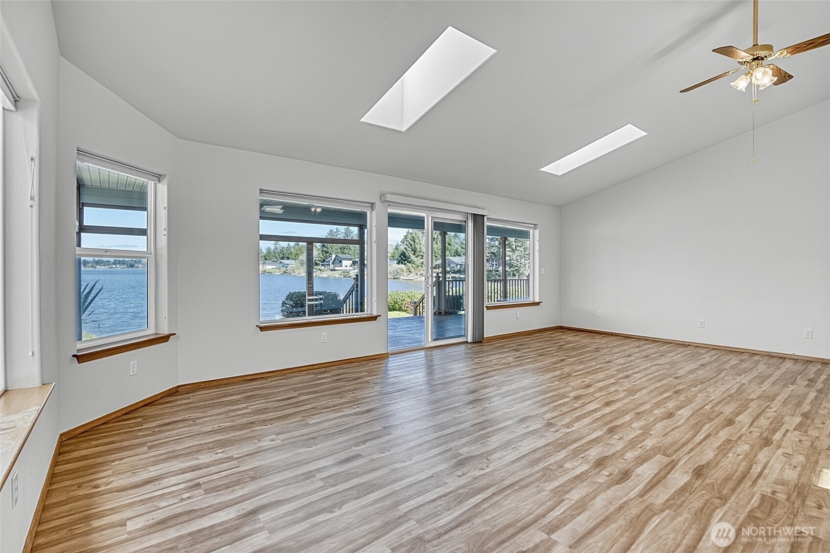 288 Overlake Street NE, Ocean Shores, WA 98569