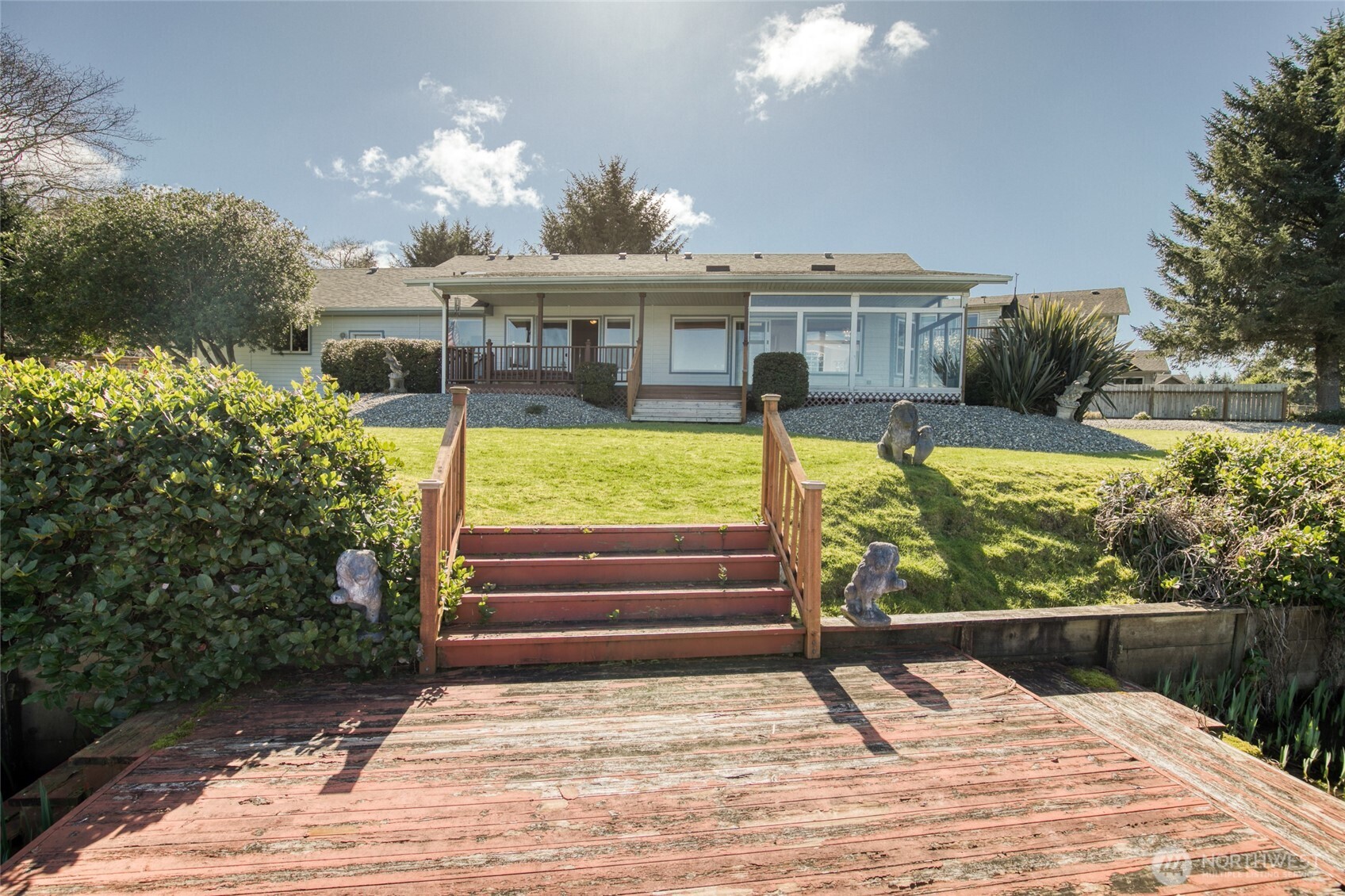 288 Overlake Street NE, Ocean Shores, WA 98569