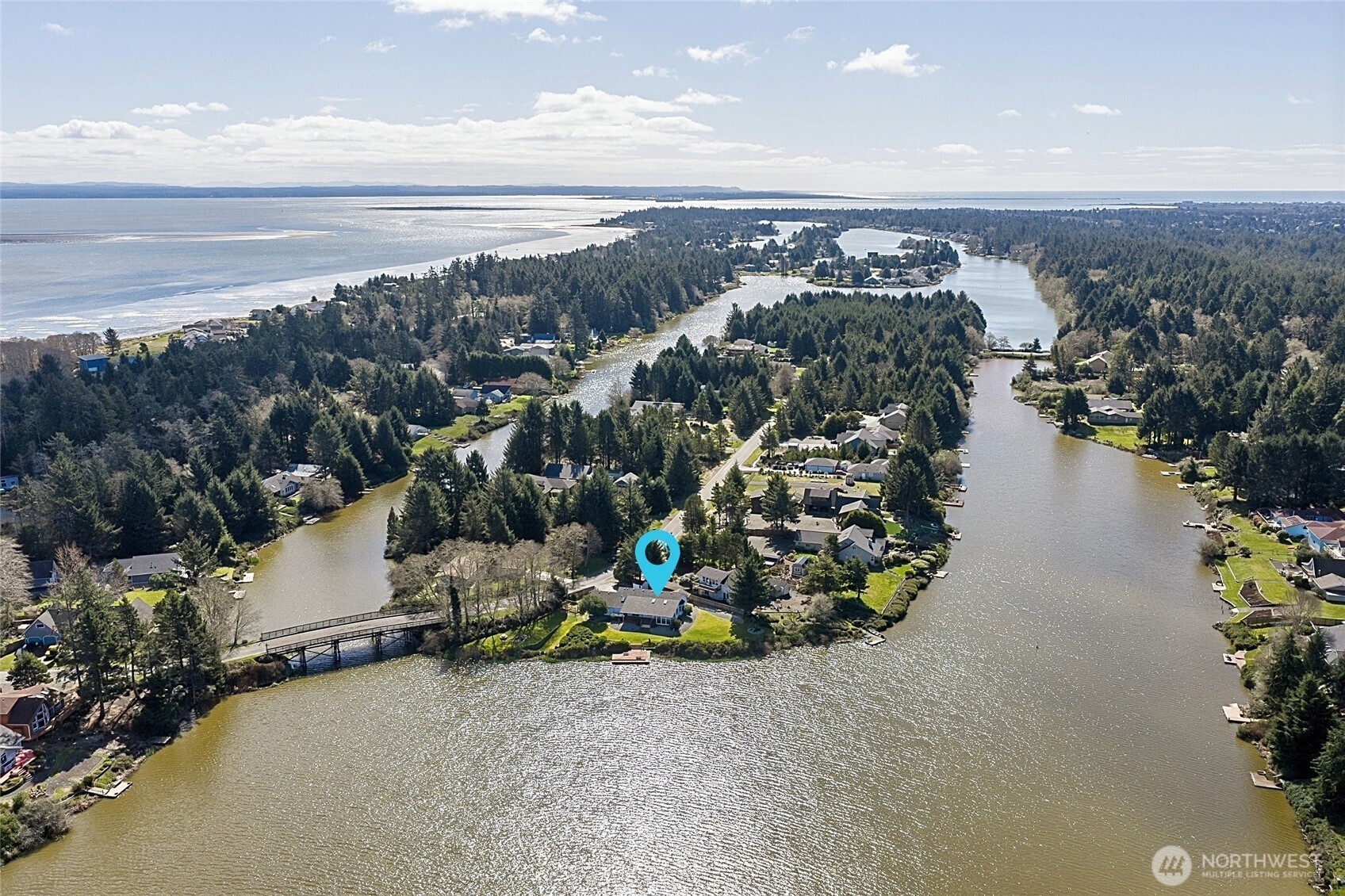 288 Overlake Street NE, Ocean Shores, WA 98569